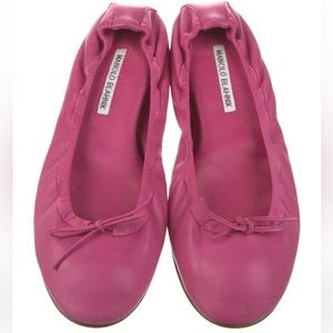 Manolo blahnik flats